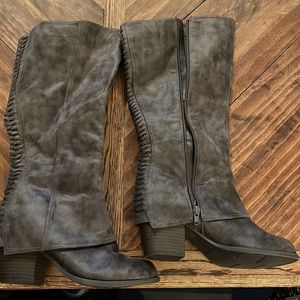 NWOT Fergalicious over the calf boots